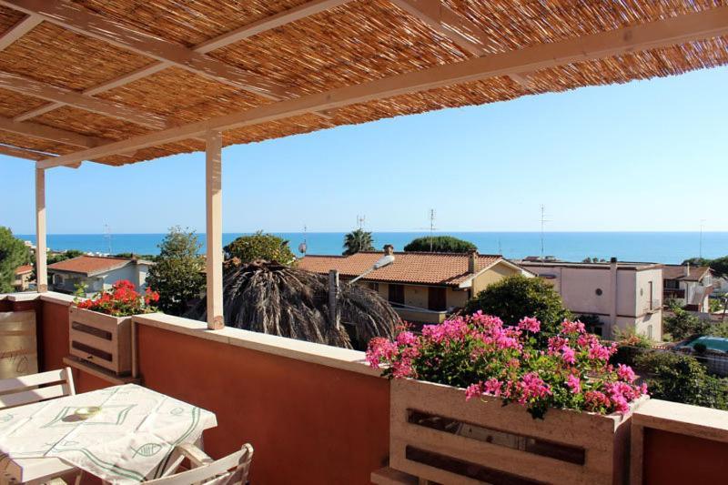 Le Ninfe Bed And Breakfast Anzio Exterior foto