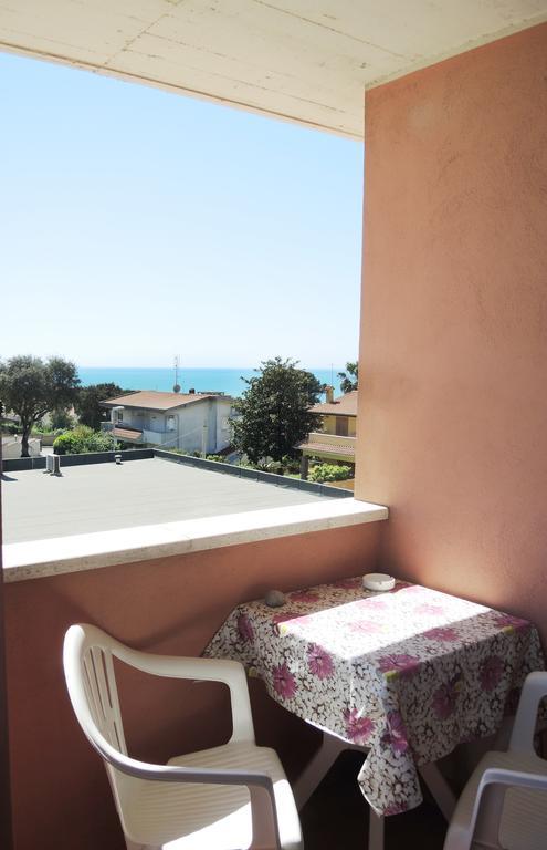 Le Ninfe Bed And Breakfast Anzio Exterior foto